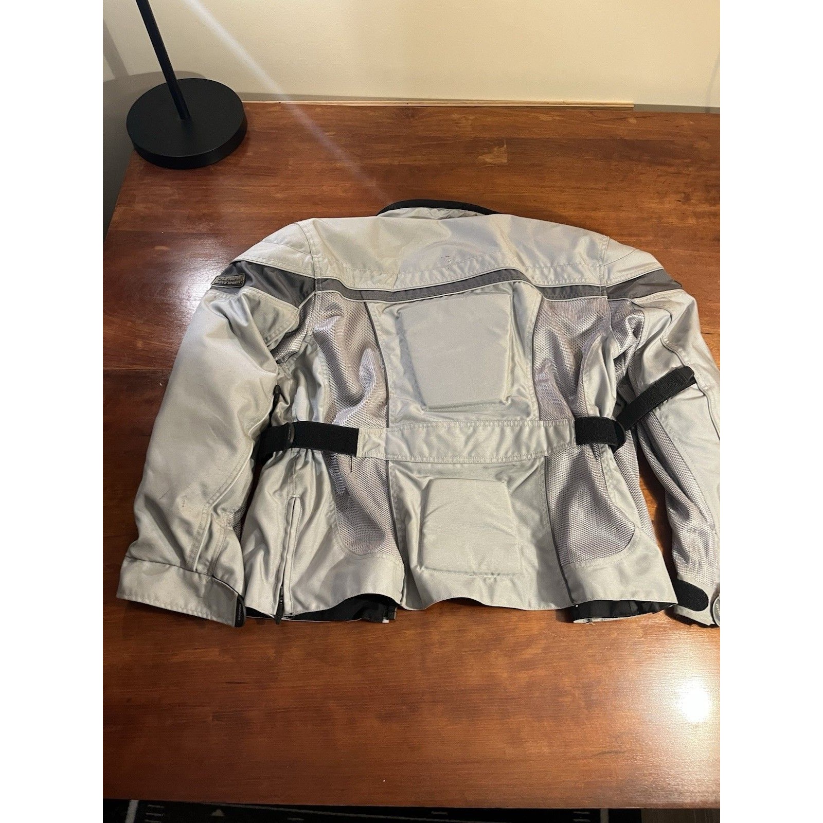 Vintage 1990’s Women’s Padded Gray 3m Reflective Olympia Motorcycle Jacket Xl — image 8 of 8